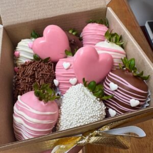Fresas con chocolate rosado